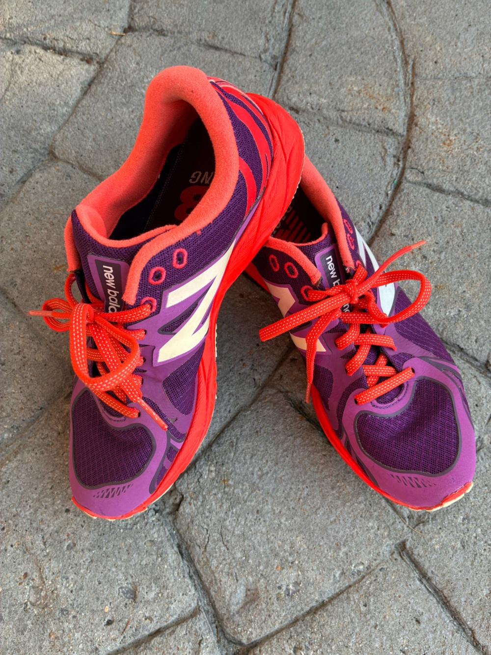 New Balance W1400PP3 v3 Women’s Size 7 Purple Orange Running Racing Sneakers